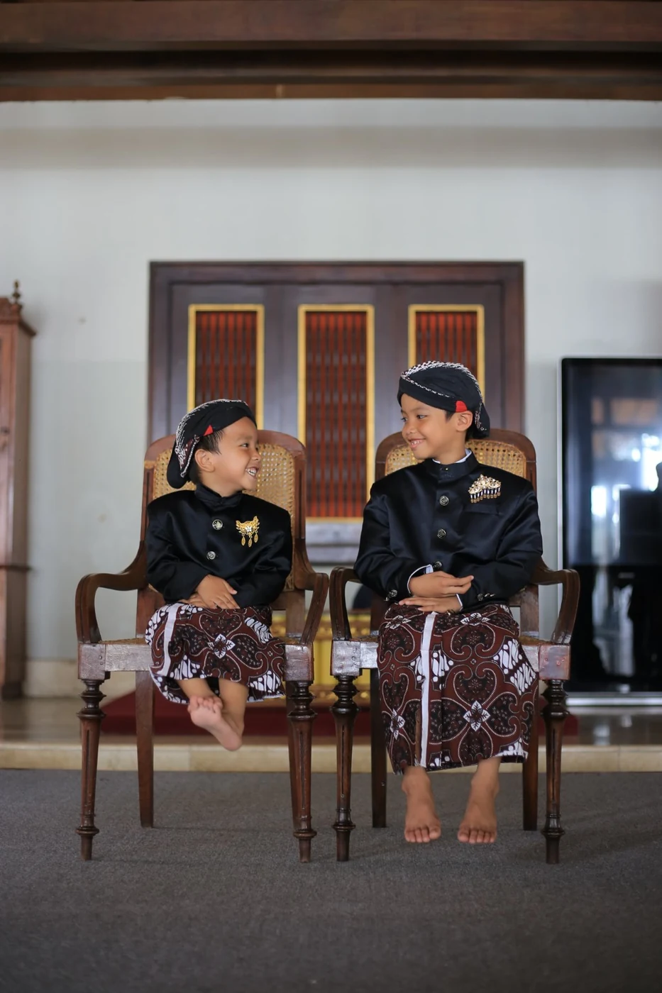 Azfar dan Azraf