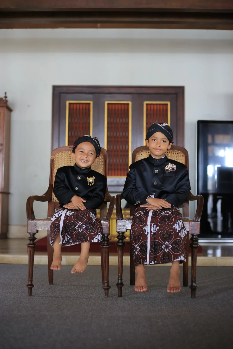 Azfar dan Azraf